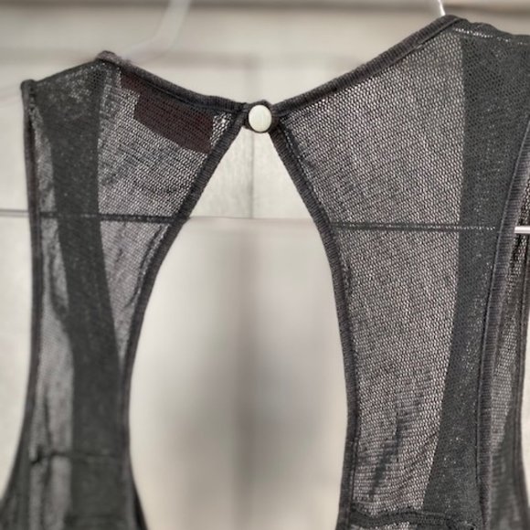 Dressy Tanktop - Picture 3 of 5